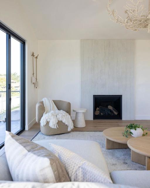 120 24th Avenue, Santa Cruz CA: https://media.crmls.org/mediaz/58458928-051b-4a00-887a-5540e1c50621.jpg