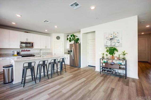 29146 Quarry Way, Lake Elsinore CA: https://media.crmls.org/mediaz/58463bc0-5900-433e-902a-ae8ff2d1baf1.jpg