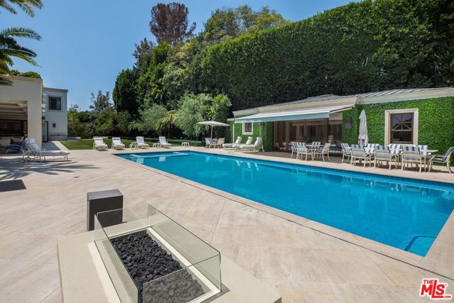1210 Benedict Canyon Drive, Beverly Hills, California 90210, 11 Bedrooms Bedrooms, ,13 BathroomsBathrooms,Residential,For Sale,Benedict Canyon,21791862