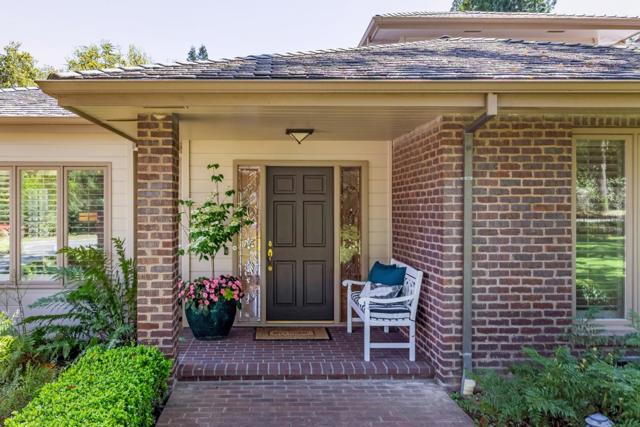 16000 Greenwood Road, Monte Sereno CA: https://media.crmls.org/mediaz/5848f2ef-88e7-4fdc-9189-86ad5df0ef56.jpg