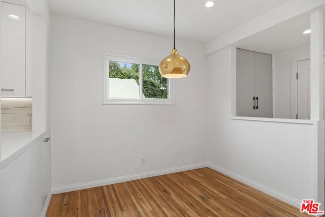 5346 Natick Avenue, Sherman Oaks CA: https://media.crmls.org/mediaz/5849ad15-6abf-438f-a04a-42f8ac95a2cd.jpg