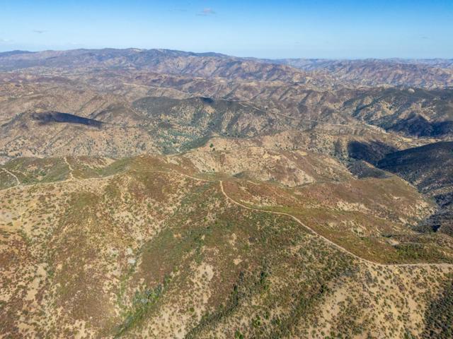 0 non-situs, Morgan Hill CA: https://media.crmls.org/mediaz/584a43b4-56eb-411b-947e-f8d69690132c.jpg