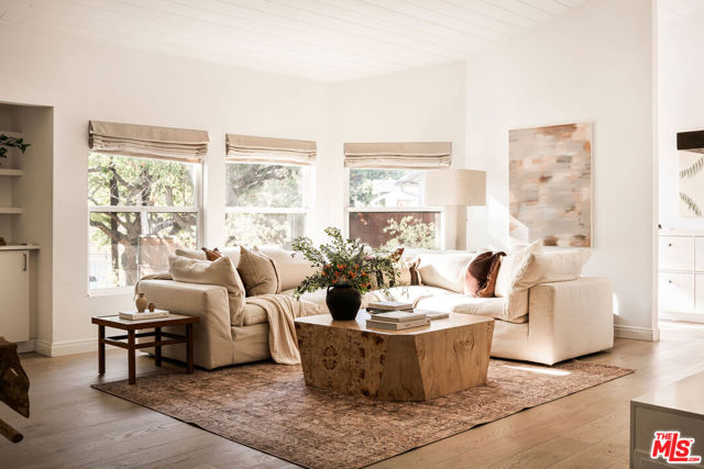 11202 Canton Drive photo 5