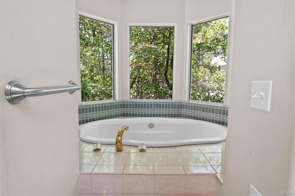 MLS #219140424DA image #11