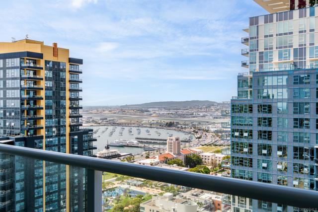 1262 Kettner Blvd, San Diego, California 92101, 2 Bedrooms Bedrooms, ,2 BathroomsBathrooms,Condominium,For Sale,Kettner Blvd,240029017SD