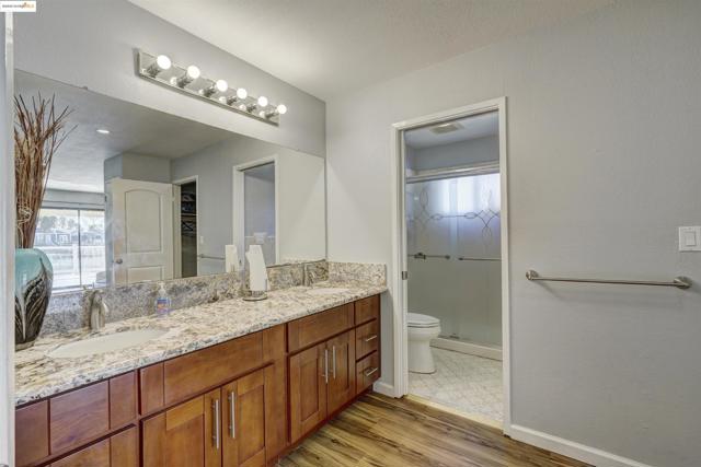 5106 Cabrillo Pt, Discovery Bay CA: https://media.crmls.org/mediaz/584f9a56-7e80-4c29-8949-68c18e7684c4.jpg