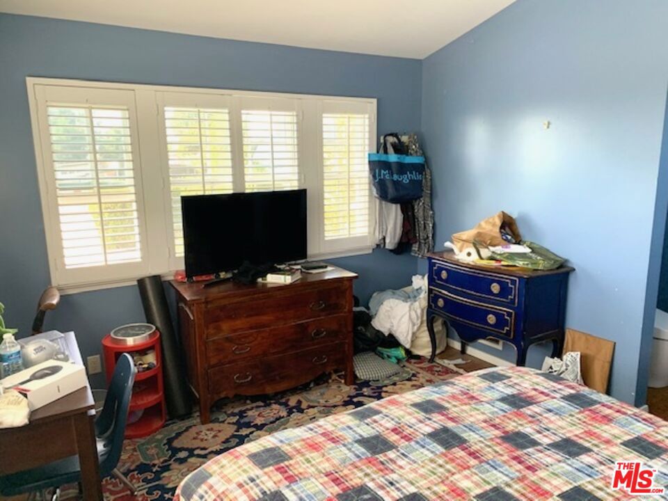 Upstairs office/bed