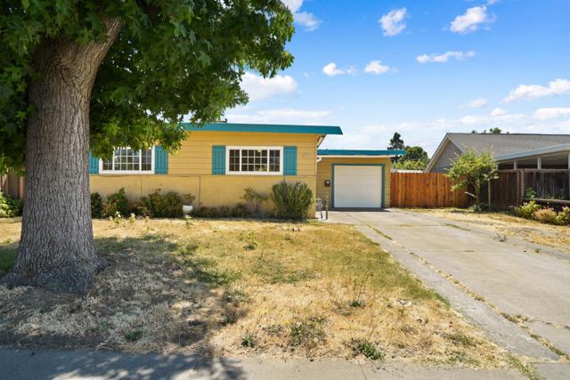 39947 Michelle Street, Fremont CA: https://media.crmls.org/mediaz/584fe610-e122-4cd0-95a8-02fc80513198.jpg