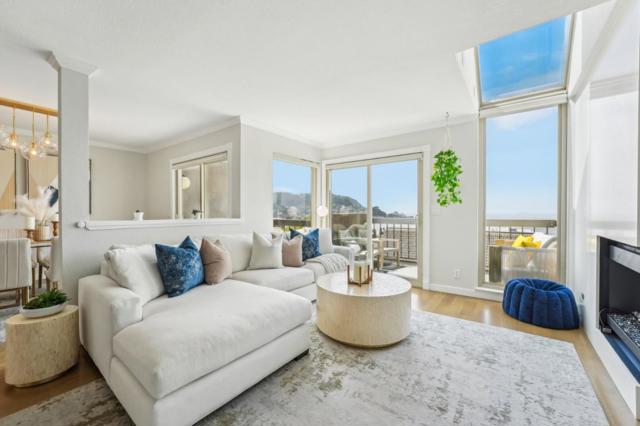 415 Roberts Road, Pacifica CA: https://media.crmls.org/mediaz/584ff1be-4180-497c-b876-3152ea46001e.jpg