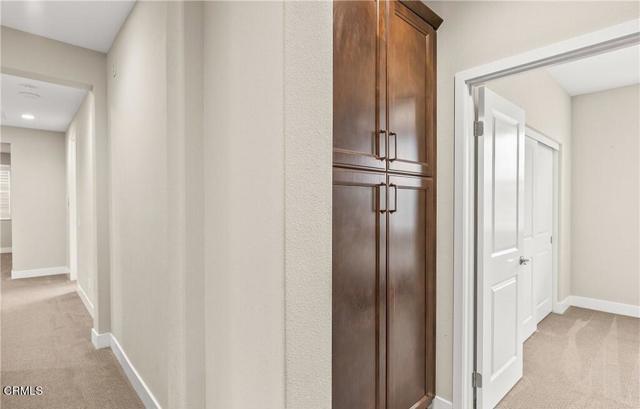 Detail Gallery Image 34 of 56 For 25160 Cypress Bluff Dr, Canyon Country,  CA 91387 - 4 Beds | 3/1 Baths