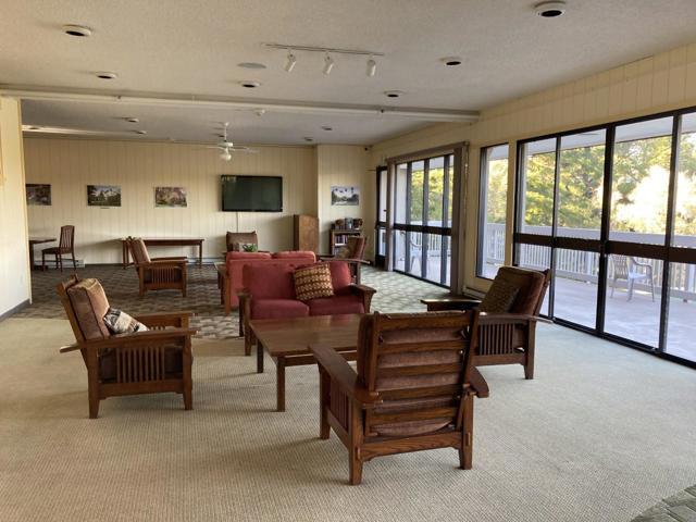 1344 Shelter Creek Lane, San Bruno CA: https://media.crmls.org/mediaz/58504498-ec21-454d-980a-48a01193db0d.jpg