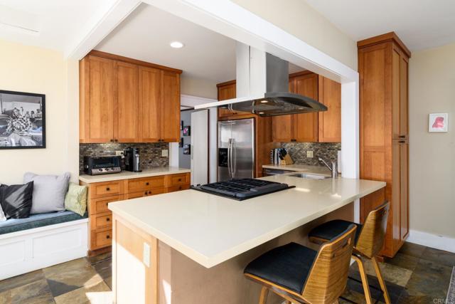 Detail Gallery Image 14 of 44 For 3915 Falcon St, San Diego,  CA 92103 - 3 Beds | 3 Baths