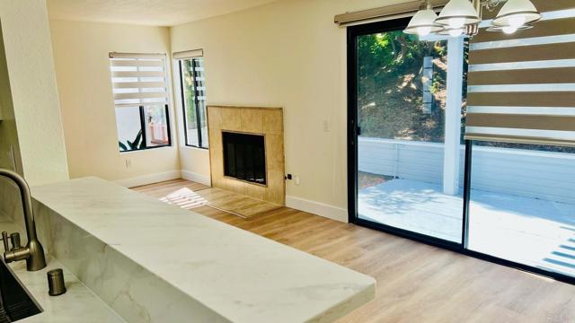 373 Windjammer, Chula Vista CA: https://media.crmls.org/mediaz/58515a40-c092-49aa-96c8-ce2937431492.jpg