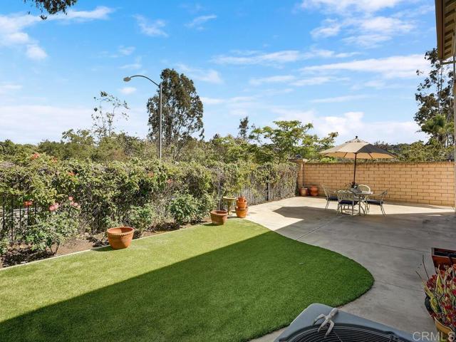 Detail Gallery Image 34 of 35 For 11615 Trailbrook Ln, San Diego,  CA 92128 - 3 Beds | 2/1 Baths