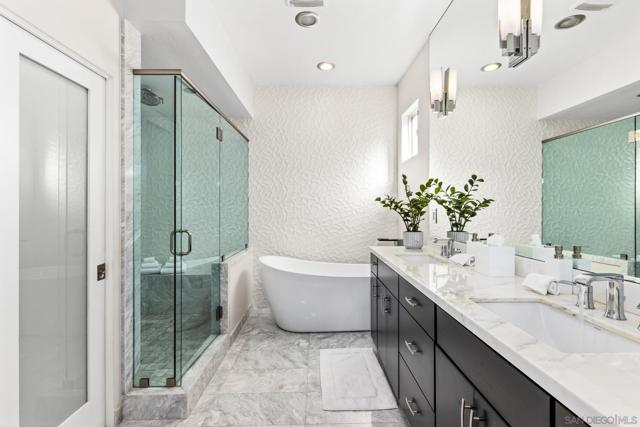 3705 Haines St, San Diego CA: https://media.crmls.org/mediaz/58531583-ee14-4b8f-8ac0-408433253cc6.jpg