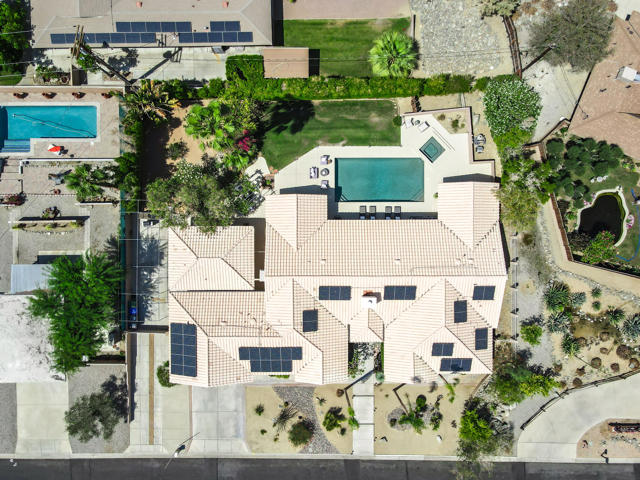 67980 Foothill Road, Cathedral City CA: https://media.crmls.org/mediaz/58534e1e-3e7c-4026-9717-9d416651450c.jpg