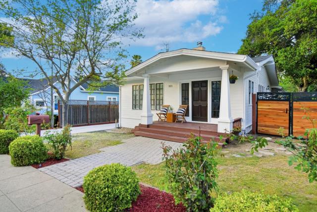 321 Johnson Avenue, Los Gatos CA: https://media.crmls.org/mediaz/58542295-a087-43dd-b605-a18f579abeae.jpg