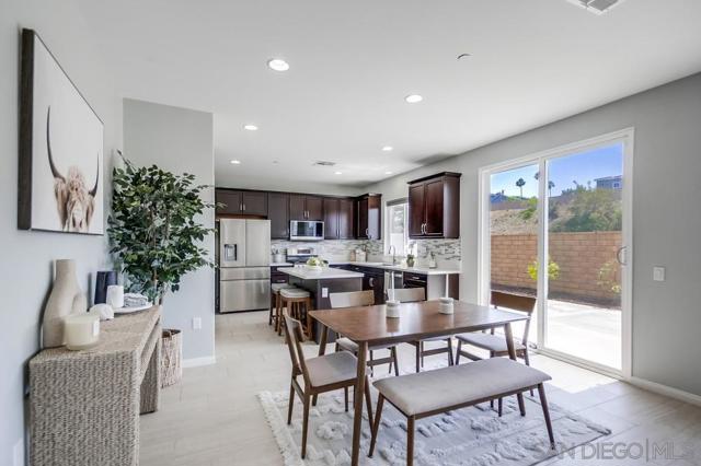 13216 Cuyamaca Vista Dr, Lakeside CA: https://media.crmls.org/mediaz/5854f853-94ab-40d1-b964-e41805fc4625.jpg