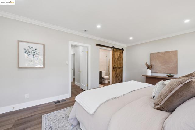 744 Coventry Road, Kensington CA: https://media.crmls.org/mediaz/58552aed-01f3-40c1-9696-4c5fb86cf225.jpg