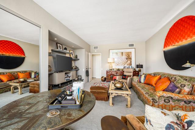 899 Island Drive #304, Rancho Mirage, CA 92270
