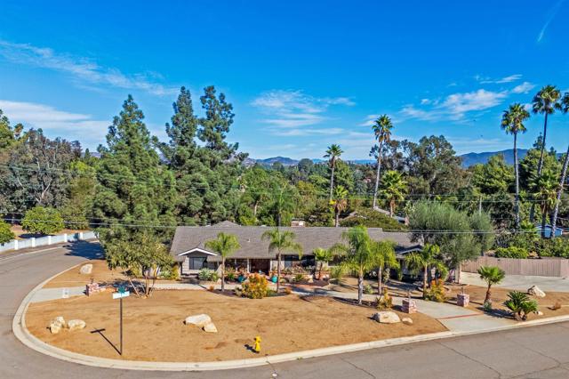 Image 41 of 44 For 11608 Vernette Dr