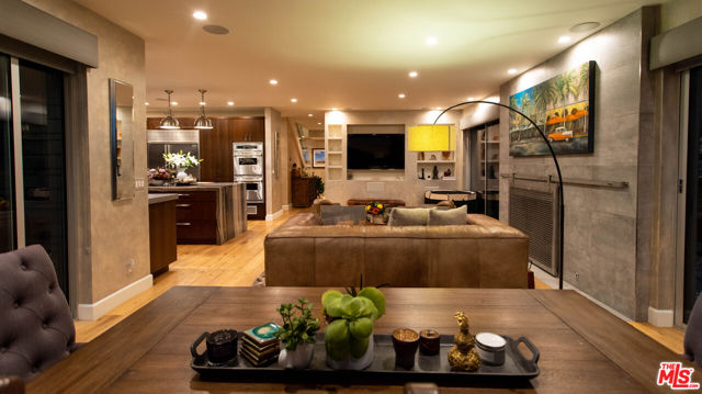 3631 SERRA Road, Malibu CA: https://media.crmls.org/mediaz/5856282f-658f-4960-88b7-8be861a89c33.jpg