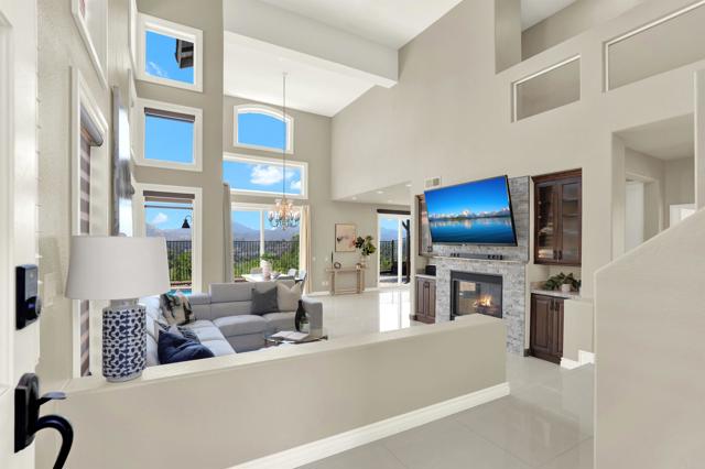 Detail Gallery Image 17 of 65 For 13611 Tradition St, San Diego,  CA 92128 - 4 Beds | 3 Baths