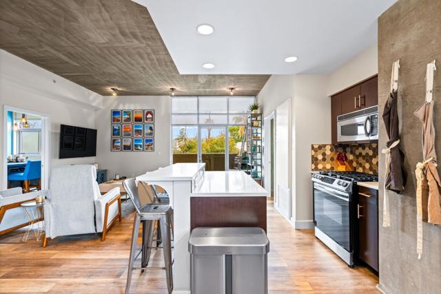 Detail Gallery Image 8 of 41 For 3740 Park Bld #209,  San Diego,  CA 92103 - 2 Beds | 2 Baths