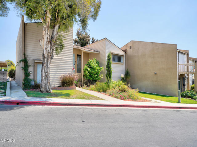 Detail Gallery Image 11 of 20 For 421 N Palm Ave, Santa Paula,  CA 93060 - 3 Beds | 1/1 Baths