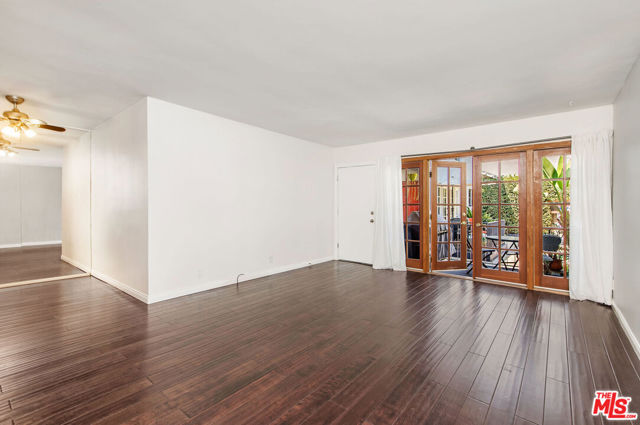 1328 Havenhurst Drive, 103 photo 9