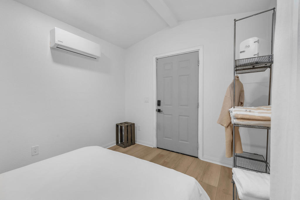 MLS #219138688DA image #18