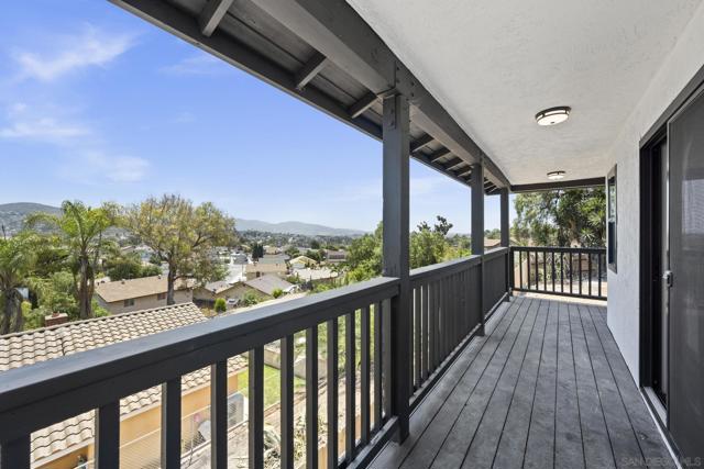 8287 Panchoy St, San Diego CA: https://media.crmls.org/mediaz/58588e20-5f00-4f28-88fd-74781045cc8f.jpg
