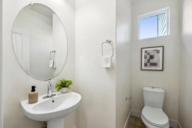 3812 Quail Drive, Palo Alto CA: https://media.crmls.org/mediaz/585adcfa-1c81-4931-b79f-d549f84c329e.jpg