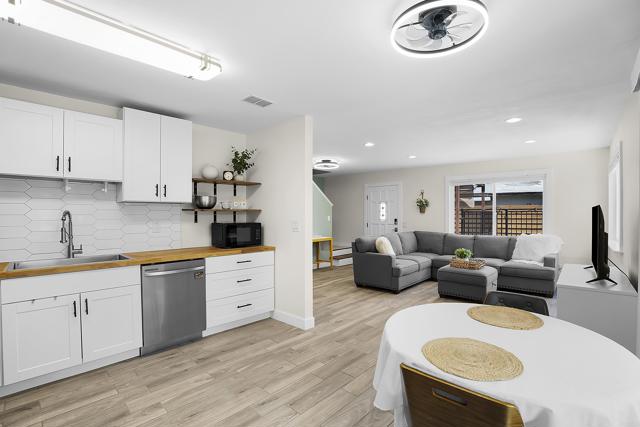 4091 Galbar Street, Oceanside CA: https://media.crmls.org/mediaz/585bf0fd-e72e-4d3e-83ec-a2bd68ebebdf.jpg