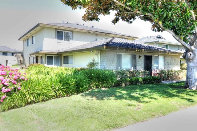 2241 Mann Avenue, Union City CA: https://media.crmls.org/mediaz/585c70eb-e9ae-4120-bf3d-ec336007f04b.jpg