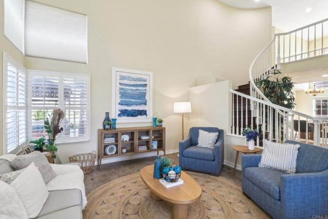 Detail Gallery Image 6 of 54 For 322 Moonstone Bay Dr, Oceanside,  CA 92057 - 4 Beds | 2/1 Baths