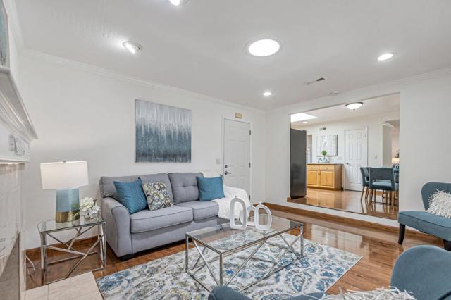 1687 Mendenhall Drive, San Jose CA: https://media.crmls.org/mediaz/585d96b8-0993-4486-96b6-defbc0f1acba.jpg