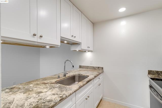2059 Olivera Rd, Concord CA: https://media.crmls.org/mediaz/585d979a-f9e0-4725-bd76-7ea20a01a5ac.jpg