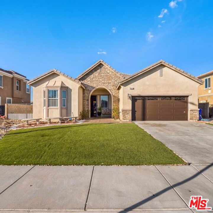 6615 E Avenue R4, Palmdale, CA 93552
