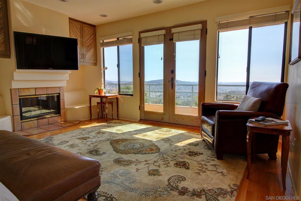 MLS #250029610SD image #23