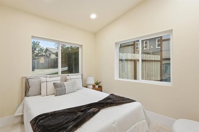 Detail Gallery Image 51 of 69 For 462 464 Emerson St, Chula Vista,  CA 91911 - 7 Beds | 5 Baths