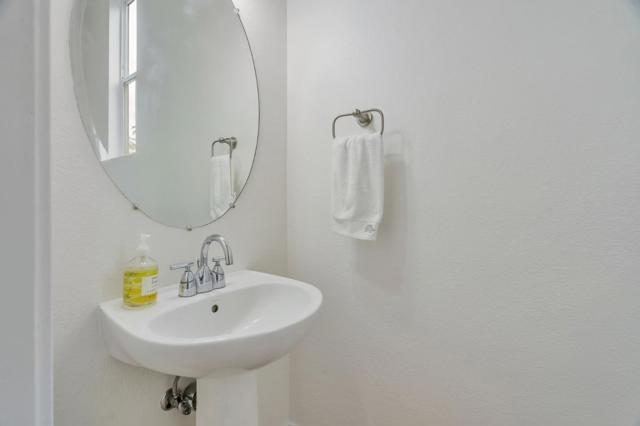 956 Sakura Drive, San Jose CA: https://media.crmls.org/mediaz/585e6d8b-6f2d-4f69-b12b-4e3527a24bad.jpg
