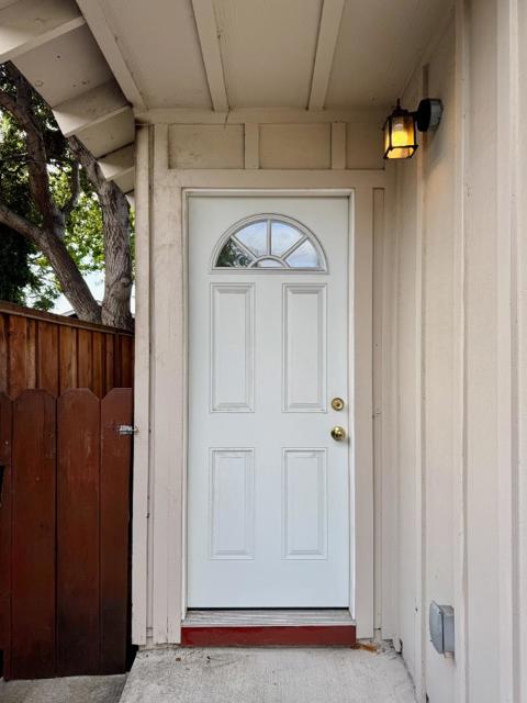 3801 Pacific Boulevard, San Mateo CA: https://media.crmls.org/mediaz/586112fa-cbc9-414d-8e5b-0f550429bfa5.jpg