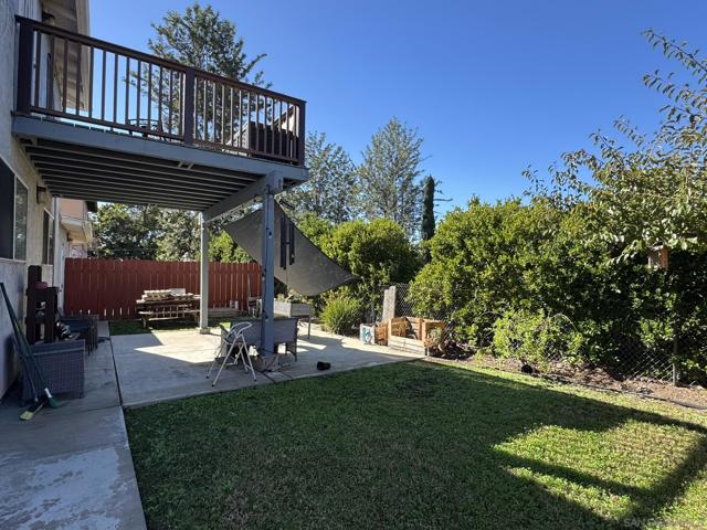 6140 6142 Horton Drive, La Mesa CA: https://media.crmls.org/mediaz/58613995-514f-41f4-a17e-7a052fad07bd.jpg
