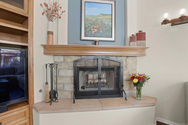 Detail Gallery Image 14 of 44 For 2217 Corte San Simeon, Chula Vista,  CA 91914 - 4 Beds | 3 Baths