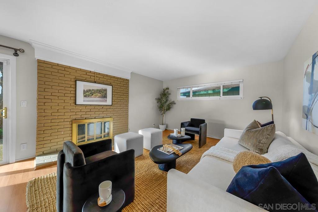 3086 Mercer Lane - photo 3