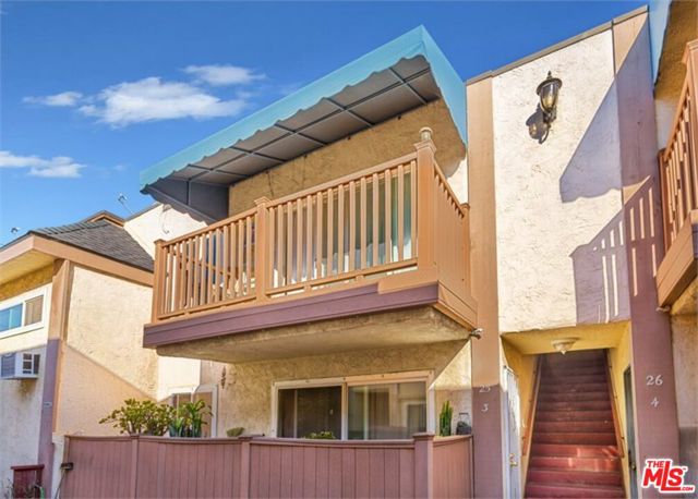 2852 Sawtelle Boulevard, Los Angeles, California 90064, 2 Bedrooms Bedrooms, ,2 BathroomsBathrooms,Condominium,For Sale,Sawtelle,24425787