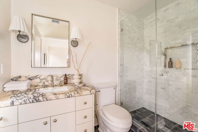 2455 23rd Street, Santa Monica CA: https://media.crmls.org/mediaz/5864502f-3f84-417a-a378-948b7835c2b1.jpg