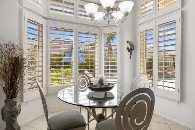 78197 Bonanza Drive, Palm Desert CA: https://media.crmls.org/mediaz/58647c18-e26d-4477-a86b-fad4b027fa01.jpg