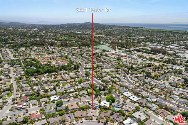 5441 Toltec Drive, Santa Barbara CA: https://media.crmls.org/mediaz/586578c9-bab3-48d4-a152-c061061be6a3.jpg